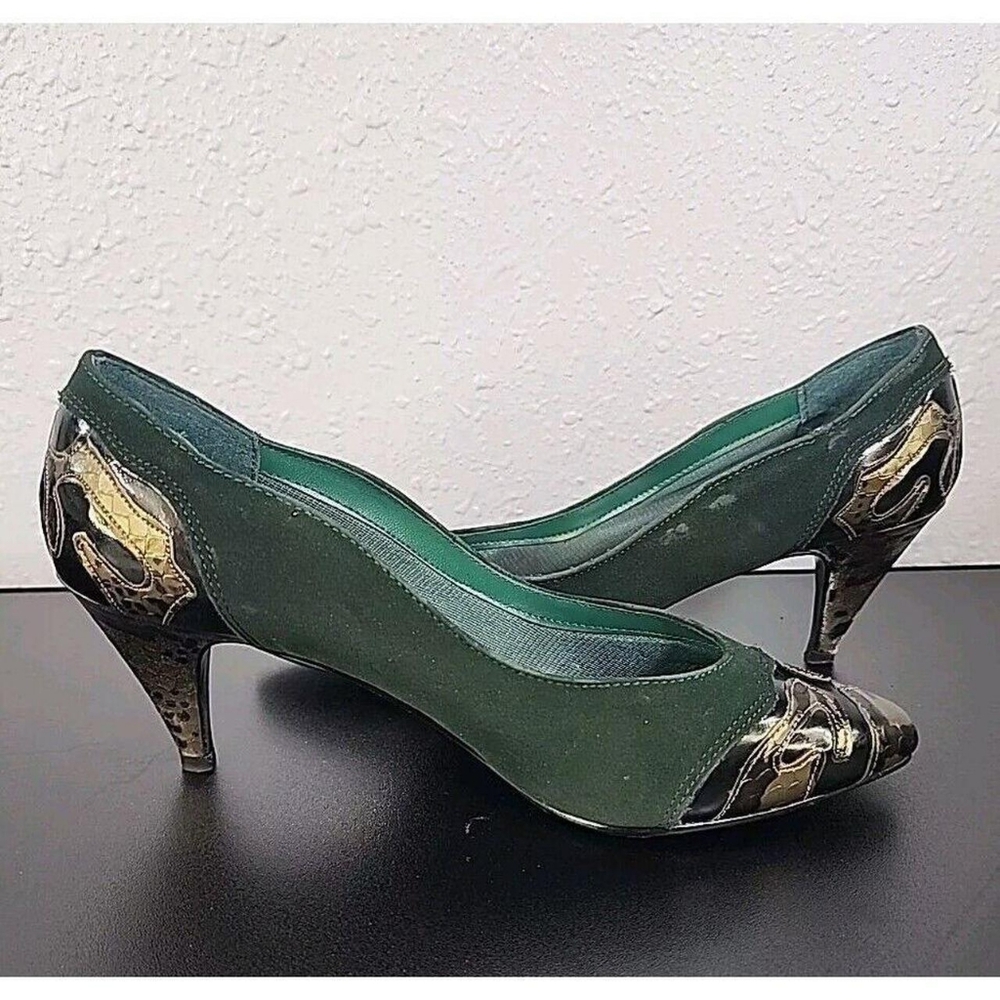Marilyn Women's Green Suede Heels with Pointed Toe